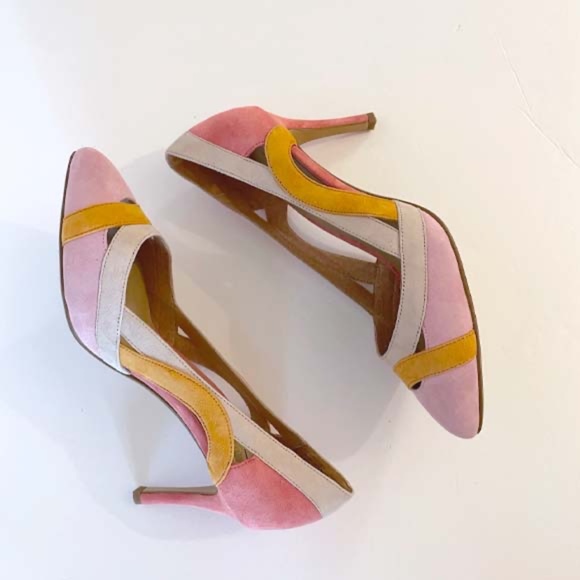 NINA ORIGINALS MULTICOLORED SUEDE HEELS - Picture 4 of 9